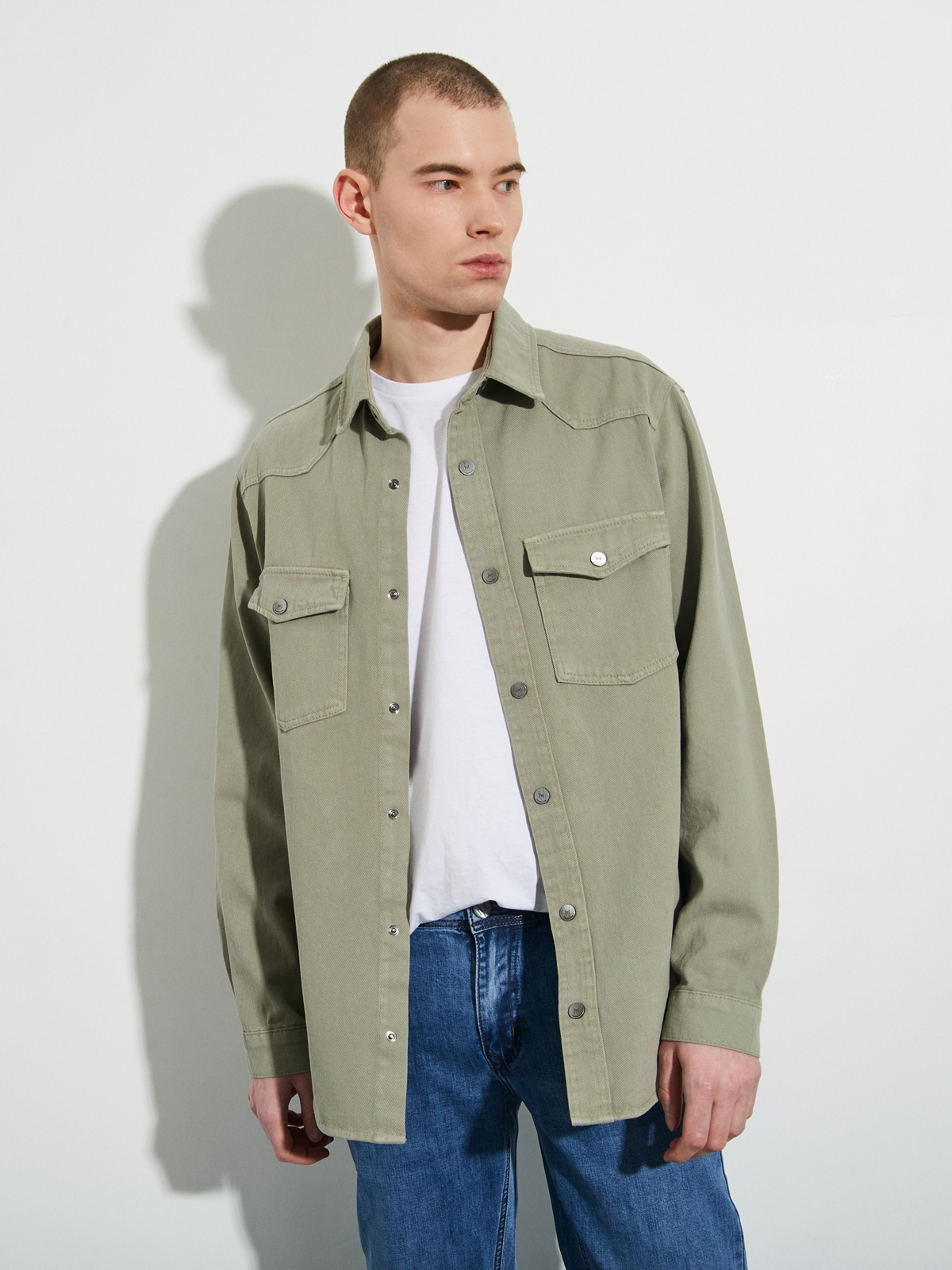 Мужская рубашка