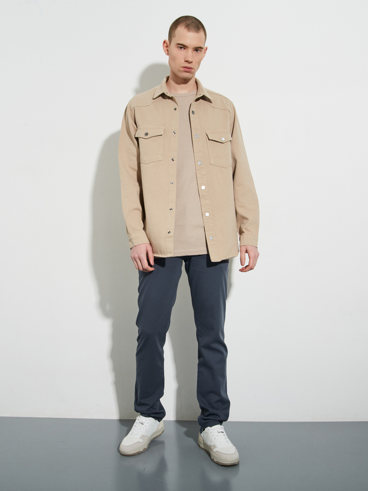 Мужская рубашка