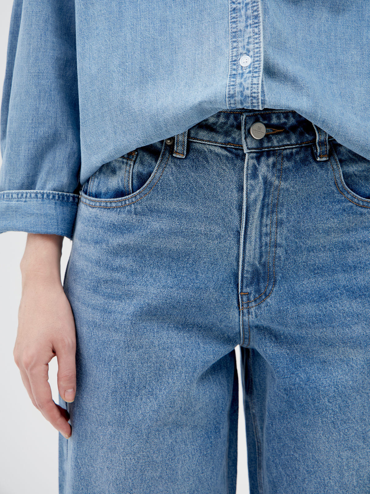 Женские Джинсы  BAGGY