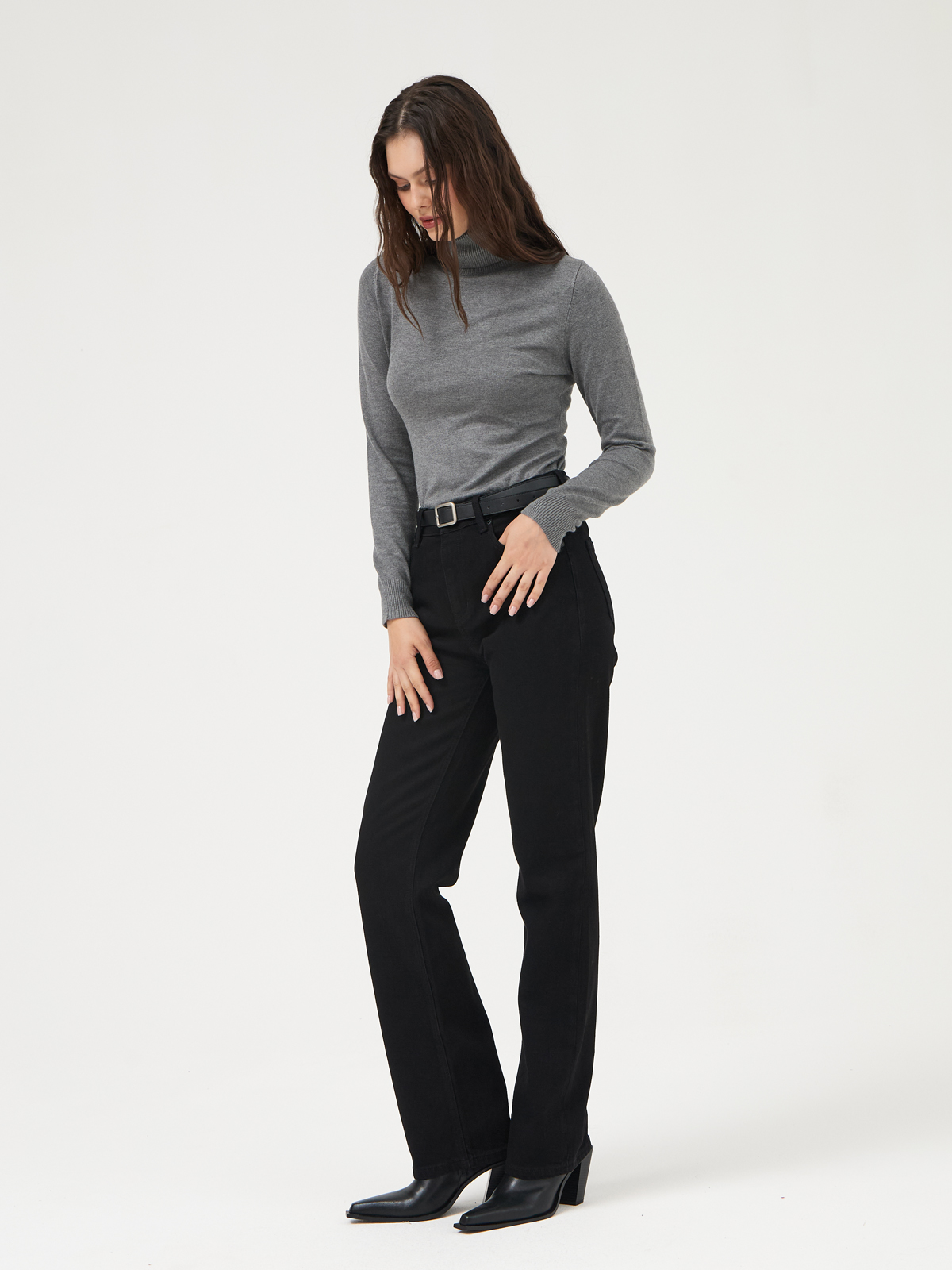 Женские Джинсы  STRAIGHT