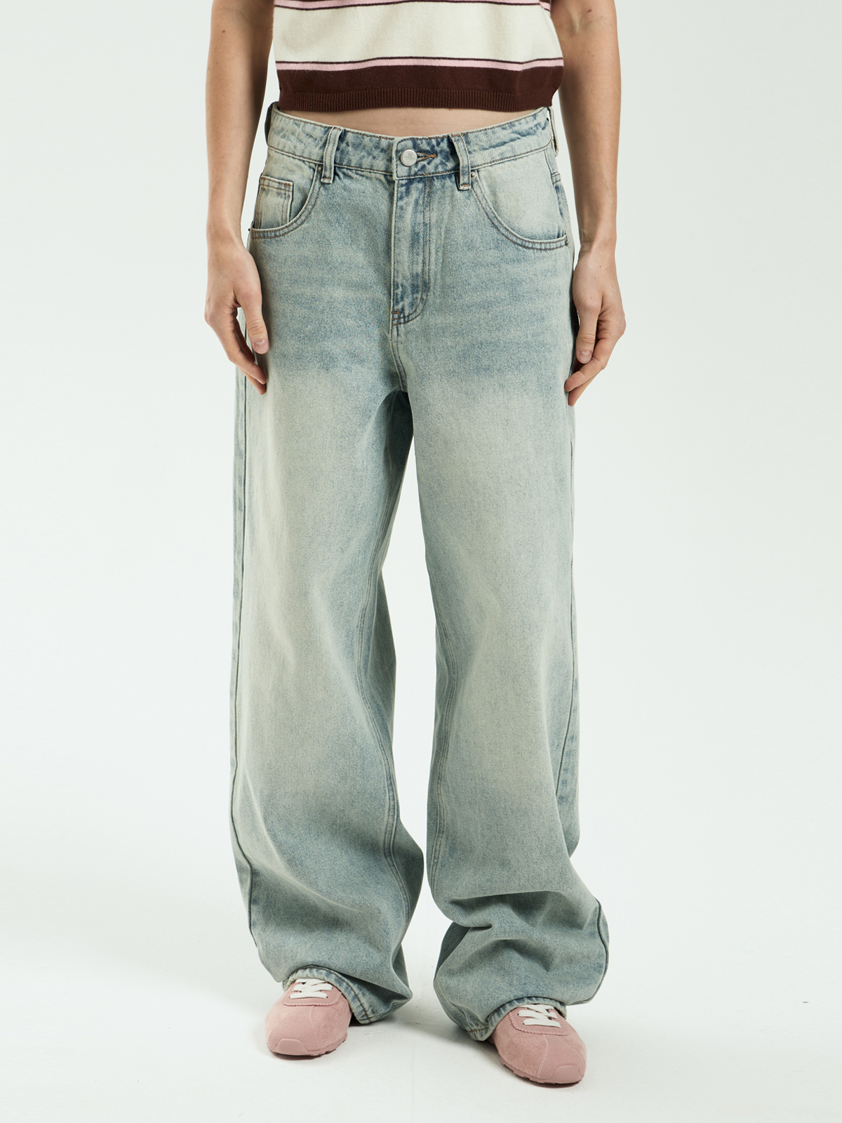 Женские Джинсы  ШИРОКИЕ