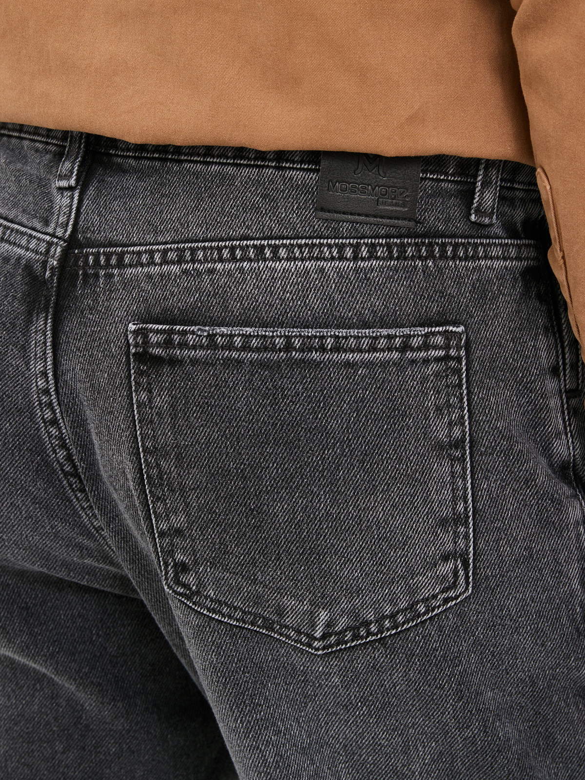 Мужские джинсы мом