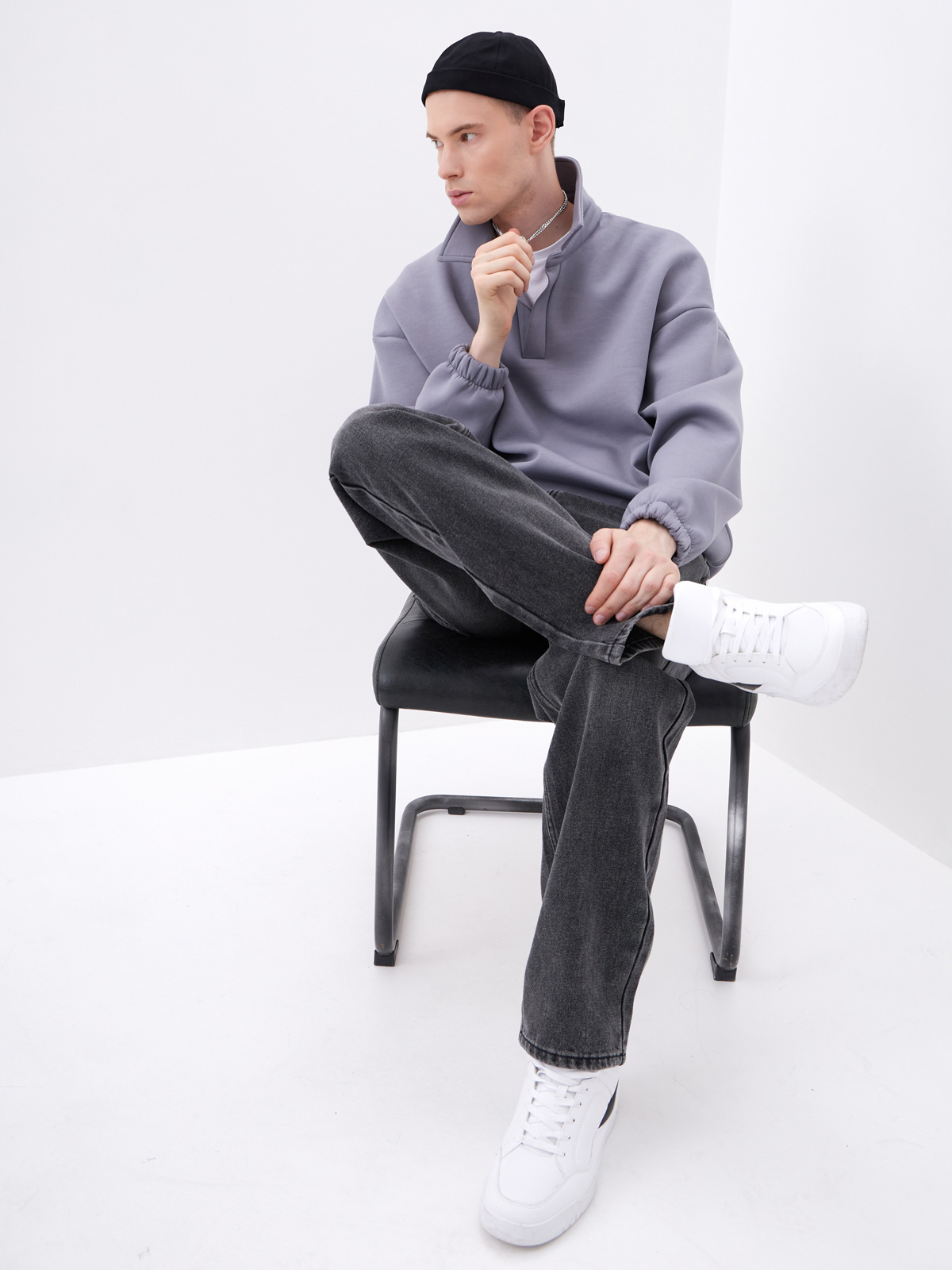 Мужские джинсы широкого кроя