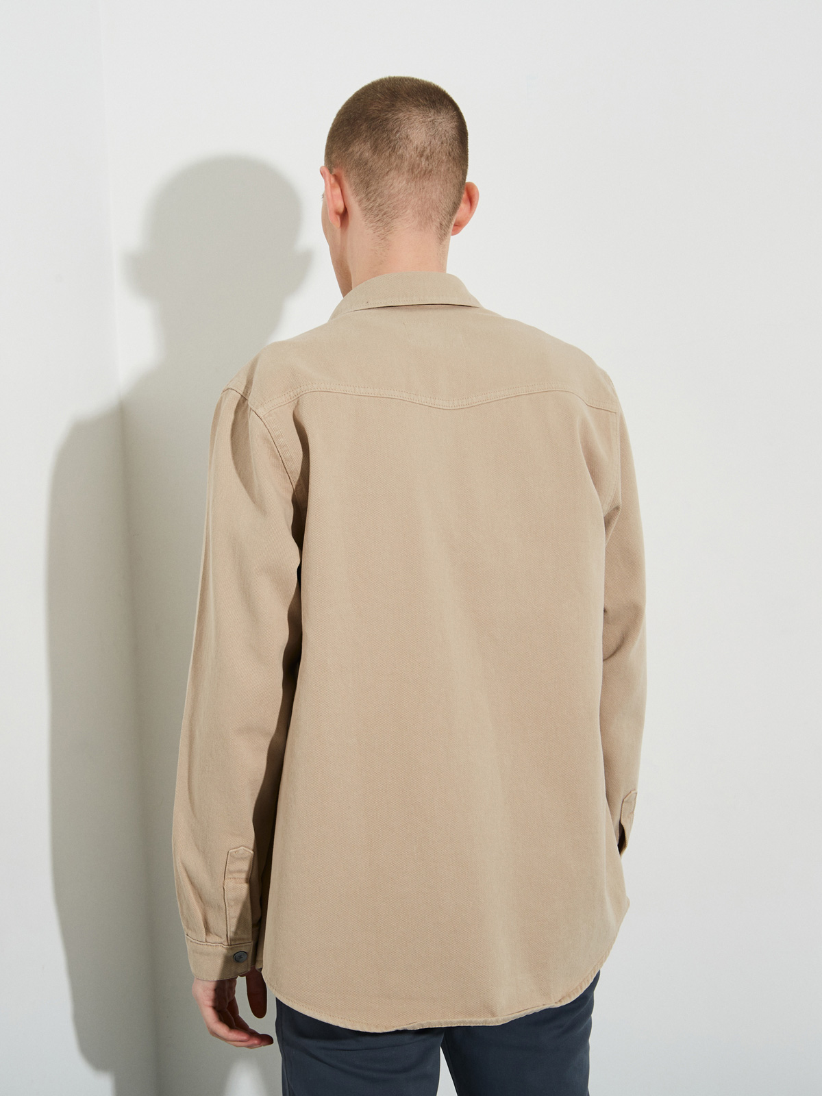 Мужская рубашка