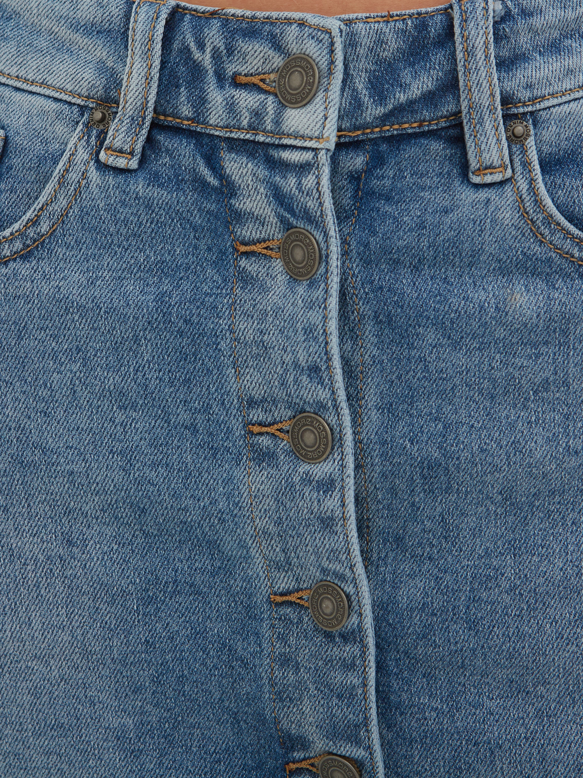 Женская  прямая юбка на кнопках