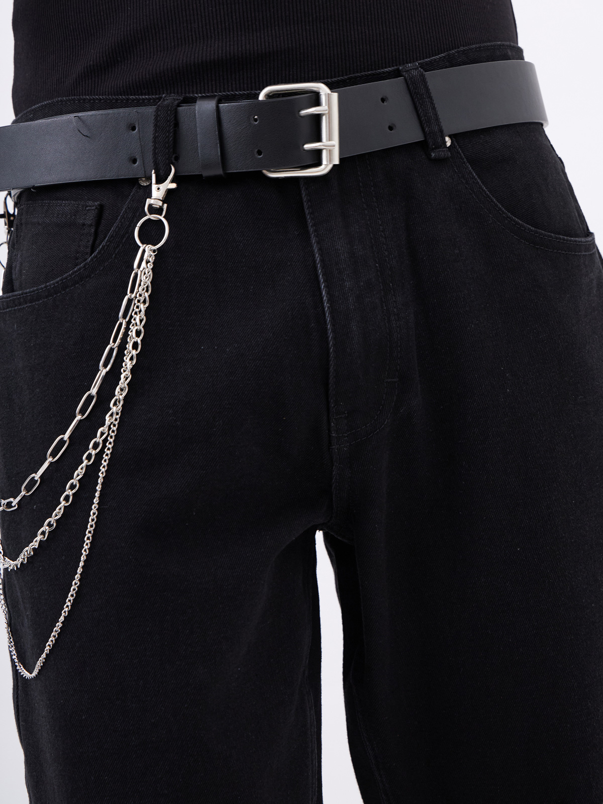 Мужские джинсы зауженного кроя