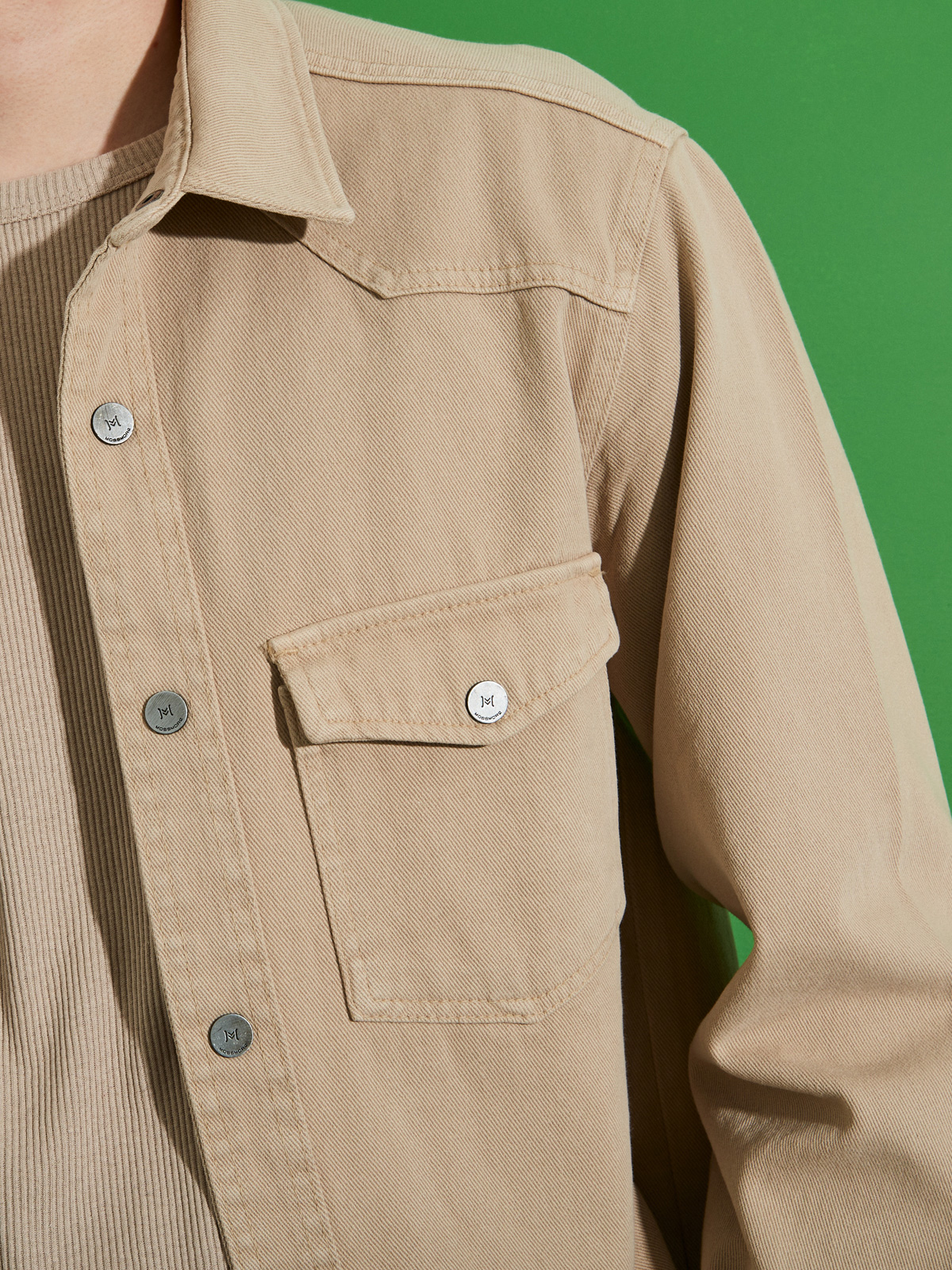 Мужская рубашка