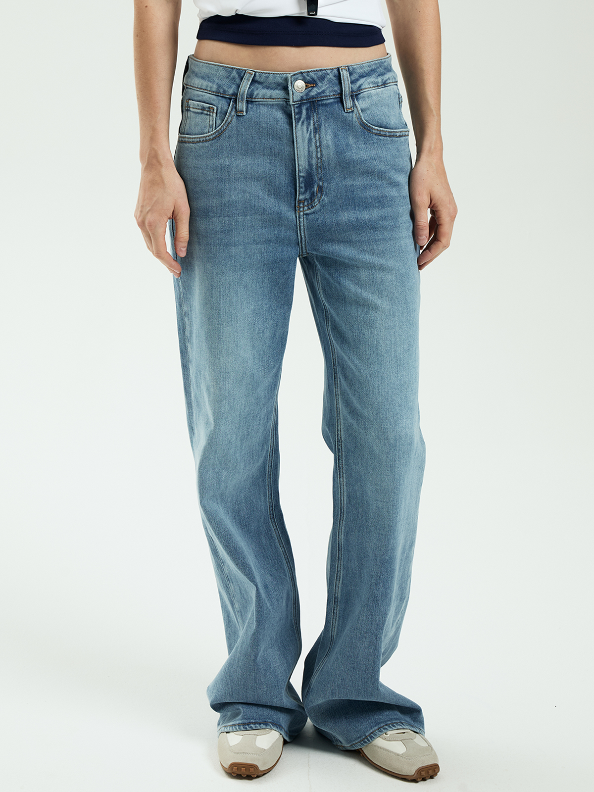 Женские Джинсы  ШИРОКИЕ