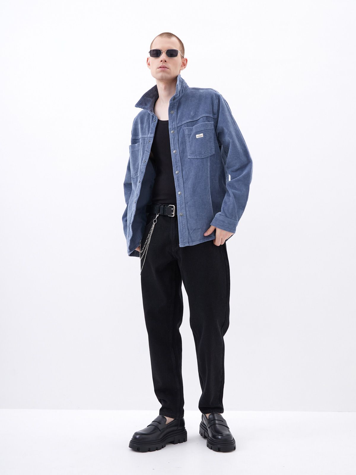 Мужские джинсы зауженного кроя