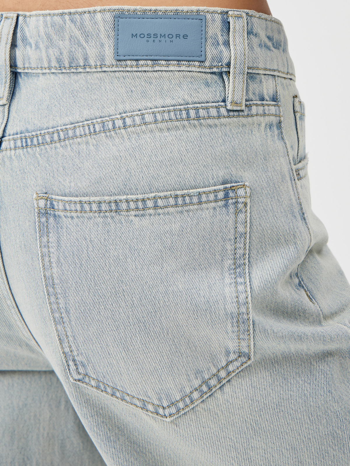 Женские Джинсы  ШИРОКИЕ