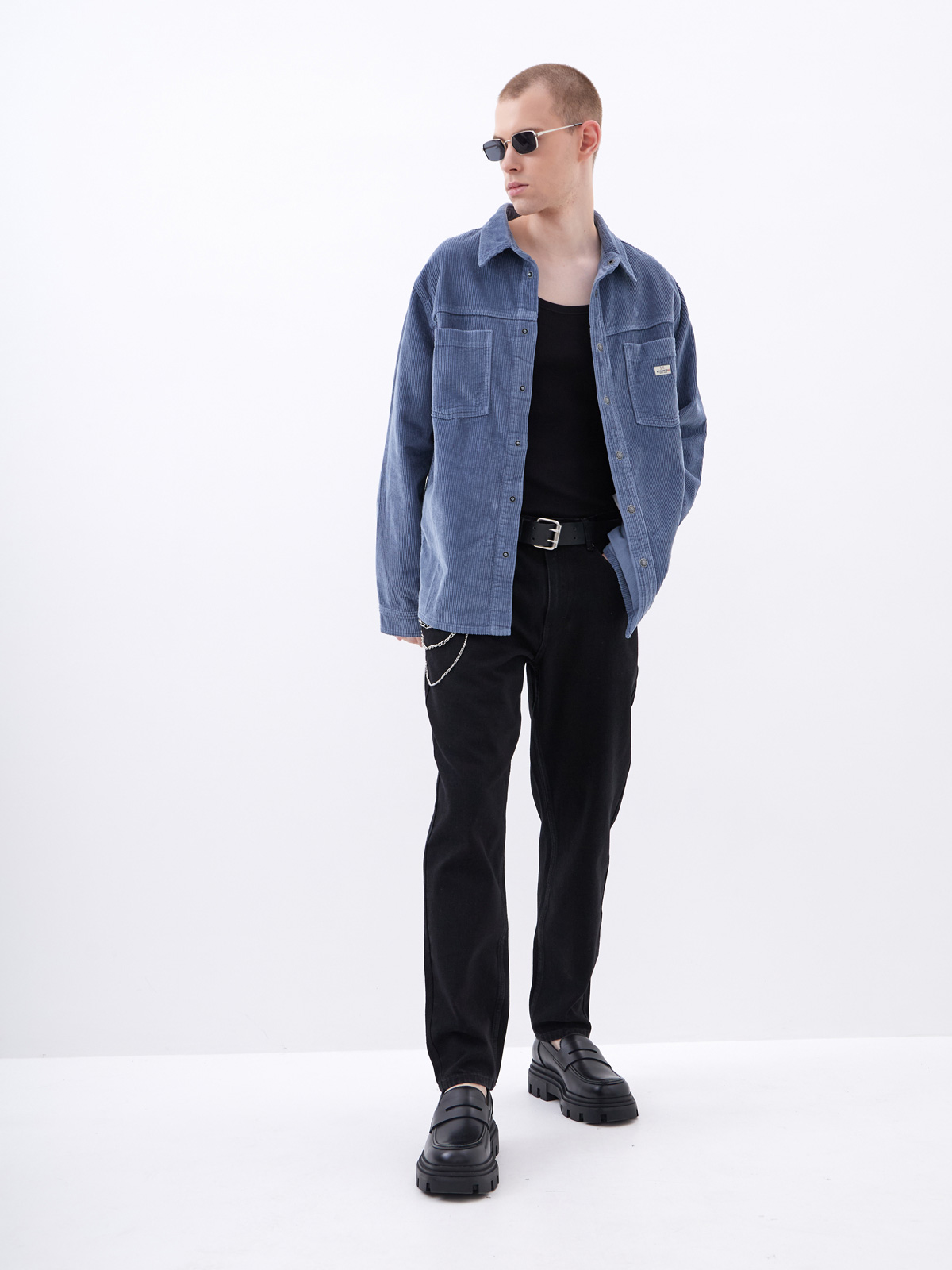 Мужские джинсы зауженного кроя