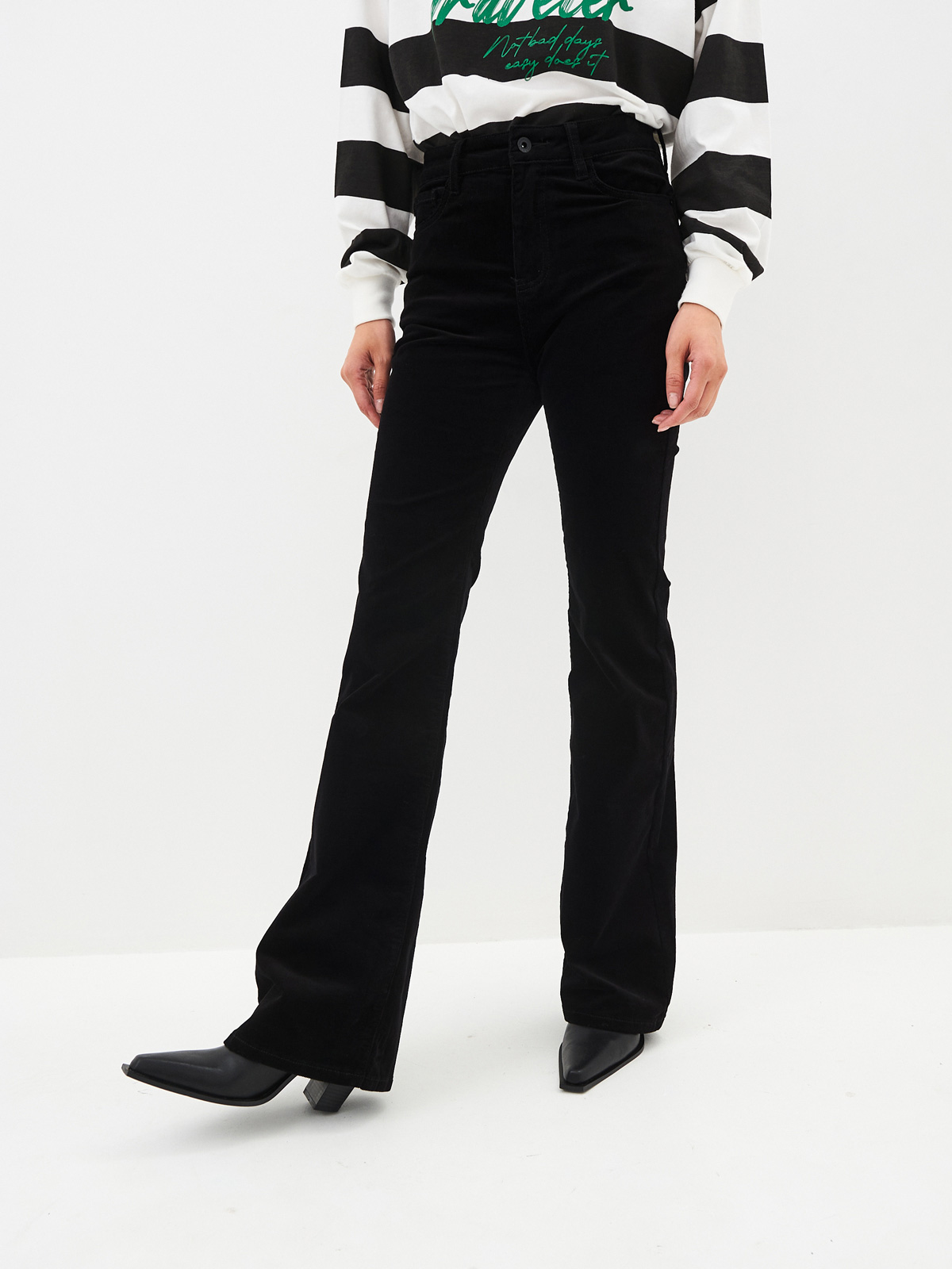 Женские Джинсы  Клеш