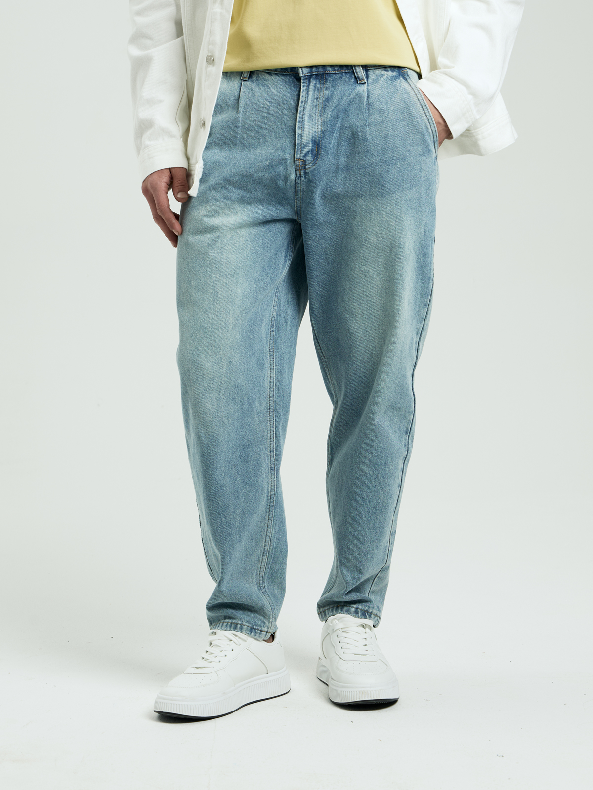 Мужские джинсы мом