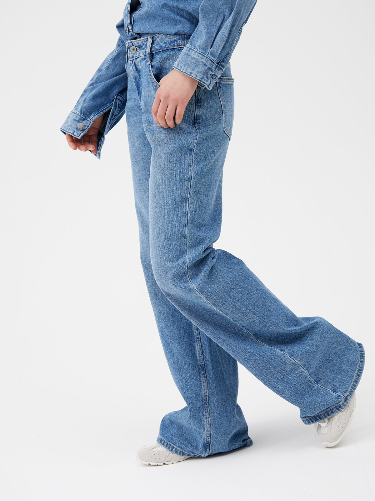 Женские Джинсы  BOOTCUT