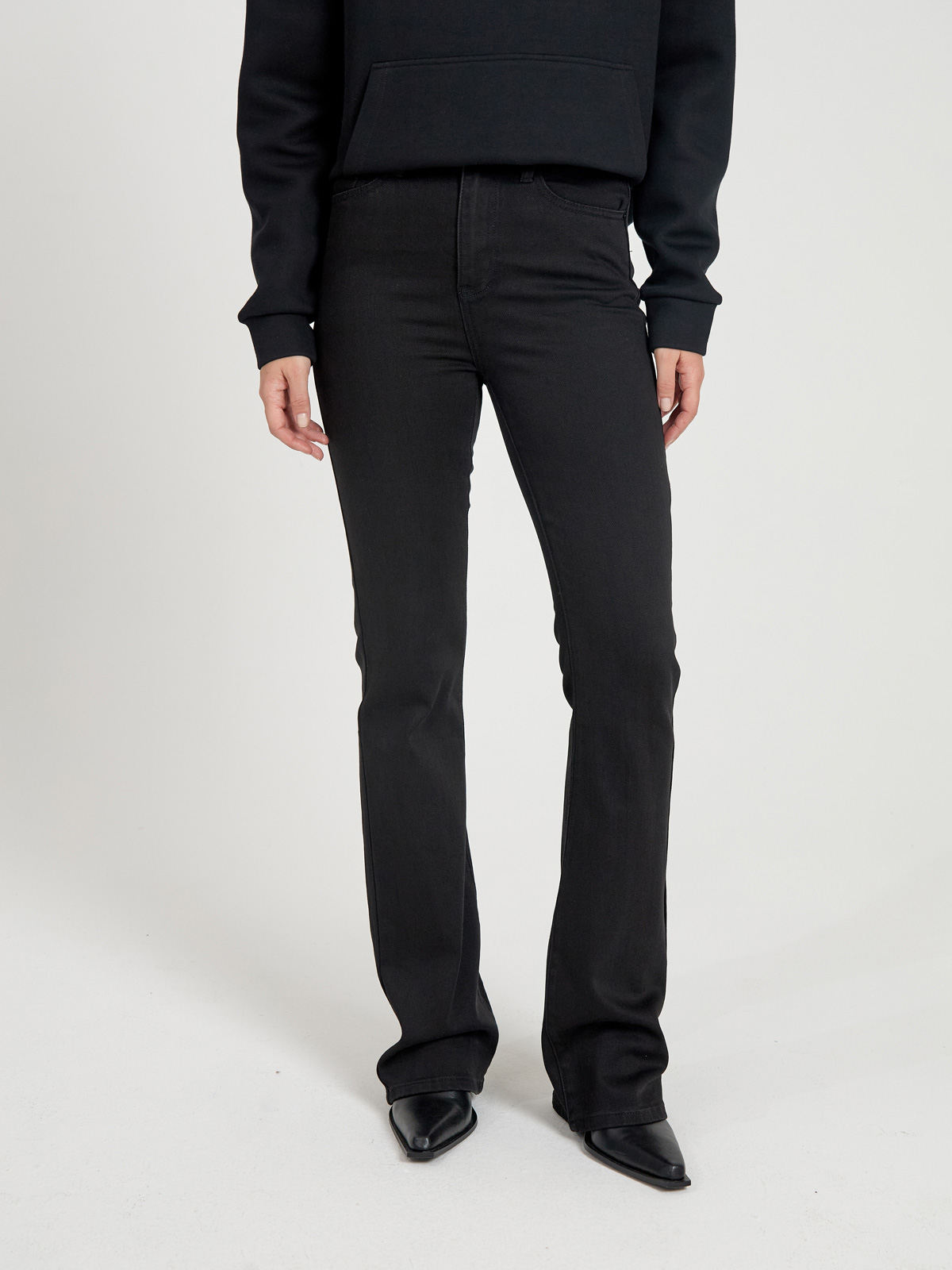 Женские джинсы клеш