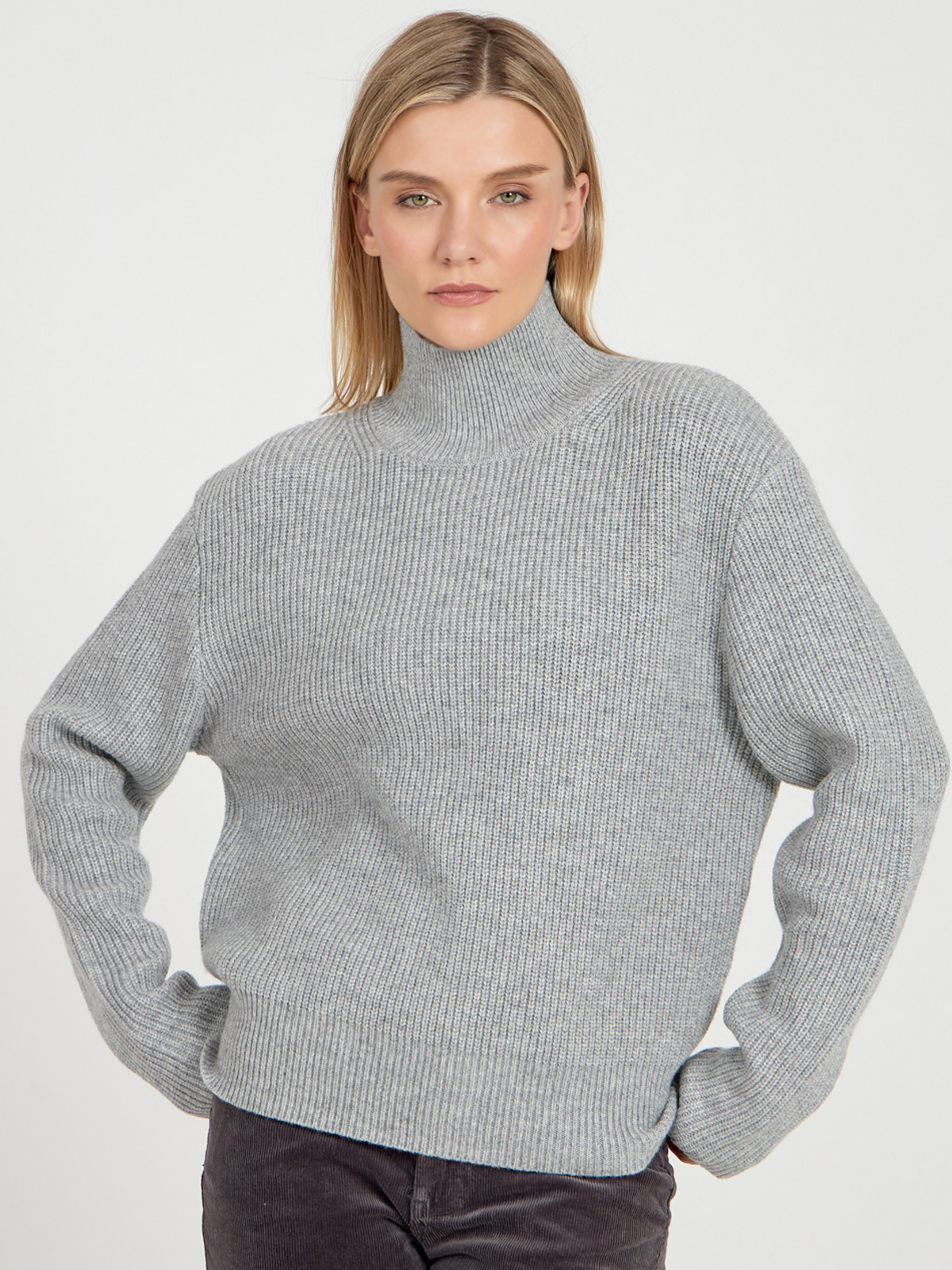 Женский Свитер