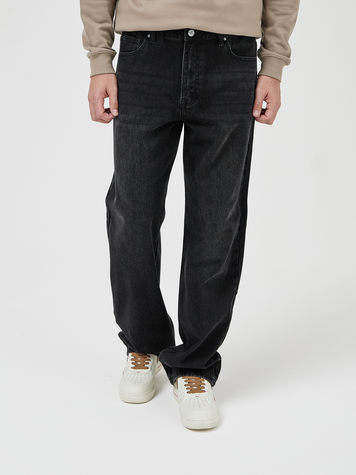 Мужские джинсы широкого кроя